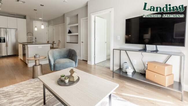 Building Photo - 3300 N Scottsdale Rd