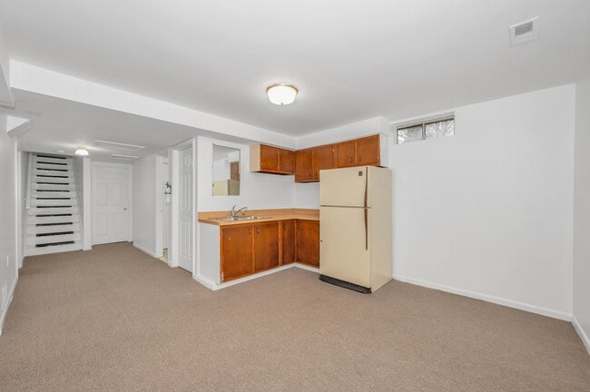 Building Photo - 1405 Conestoga Ct