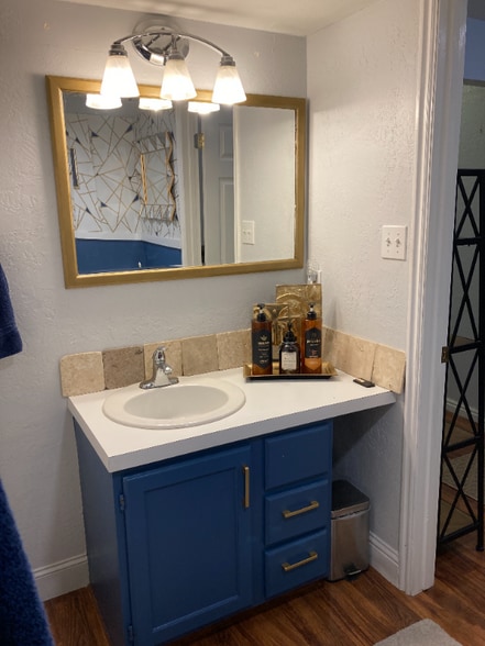 Building Photo - 5088 S 2600 W