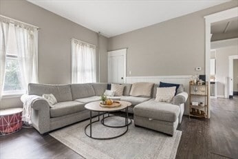 Primary Photo - 357 K St