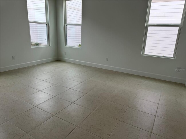 Building Photo - 2949 Sailhouse Dr