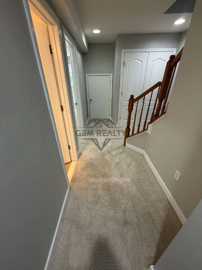 Building Photo - 3318 Broker Ln