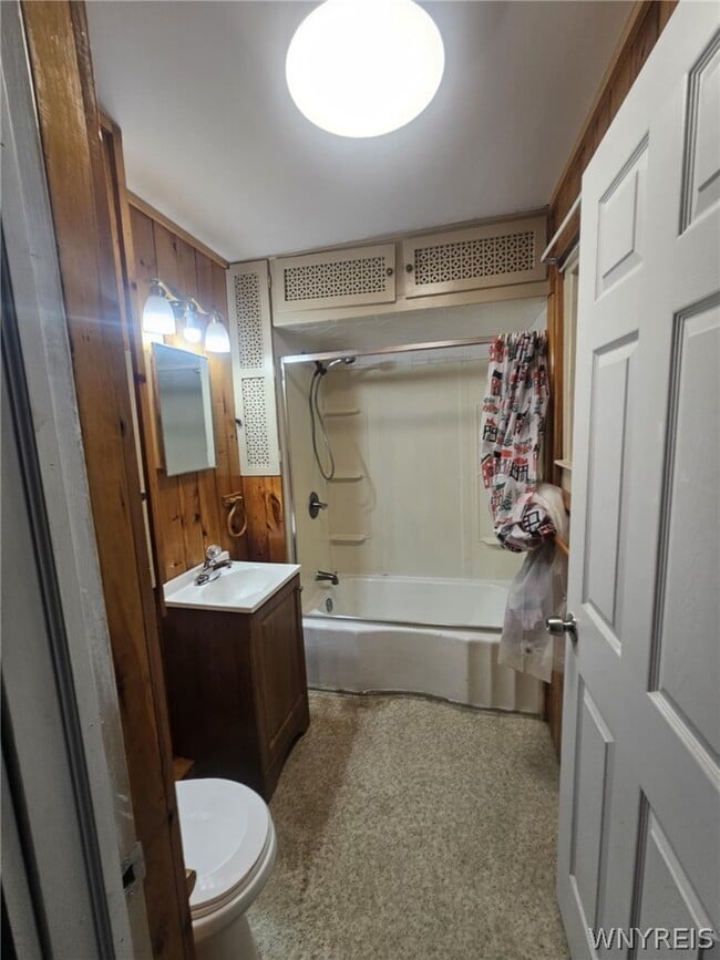 Building Photo - 20 Dunn Ave