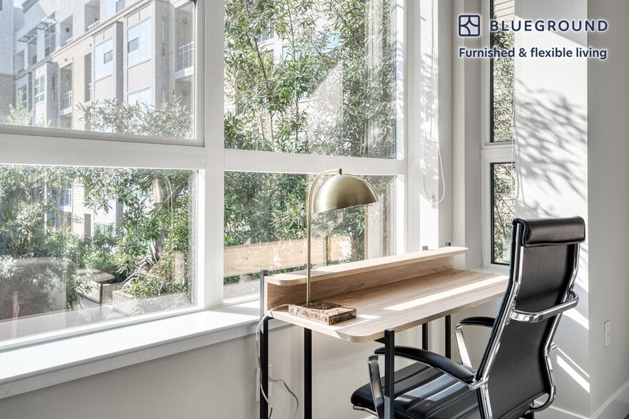 Building Photo - 299 Franklin St