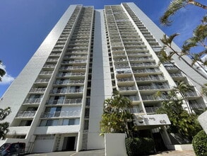 Building Photo - To register for the showing time below, note the 4 digit code: 4748 and click "APPLY NOW."(mobile...