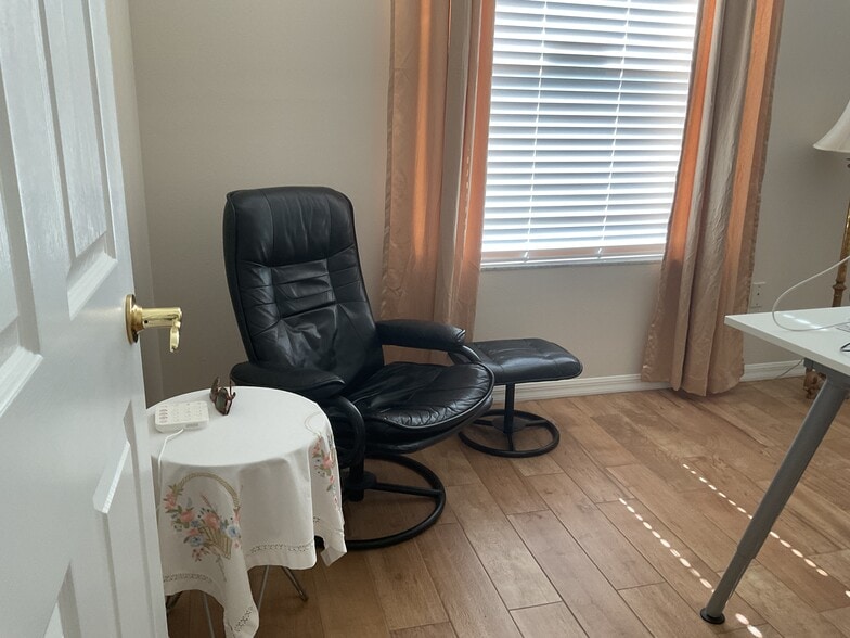 Bedroom - 2717 Tottenham Dr