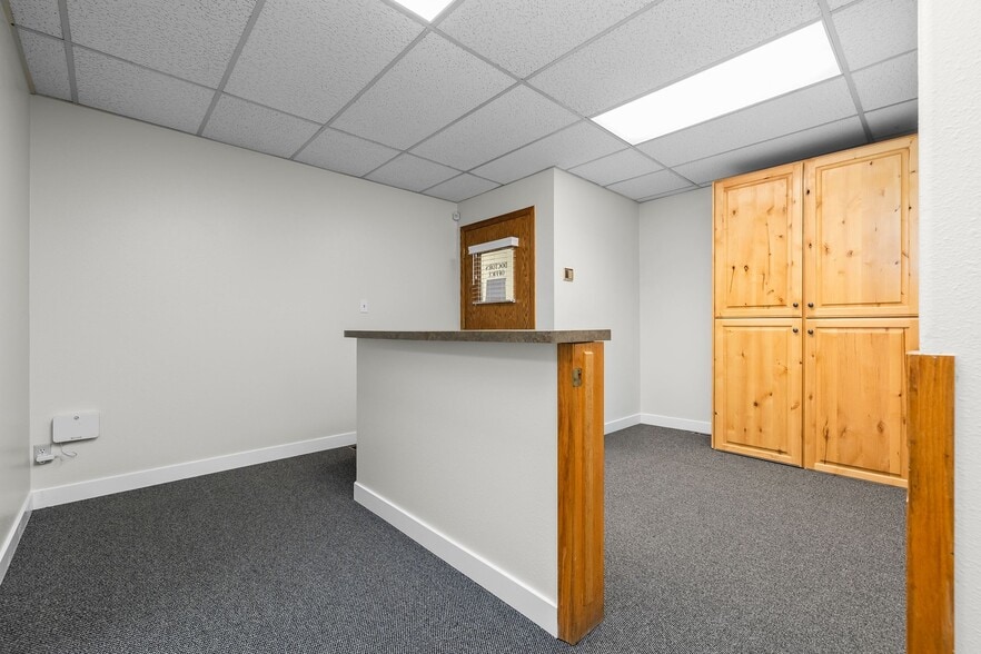 Building Photo - 405 S 100 E