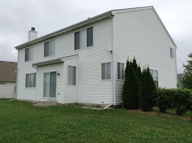 Building Photo - 3801 Cherry Tree Ln