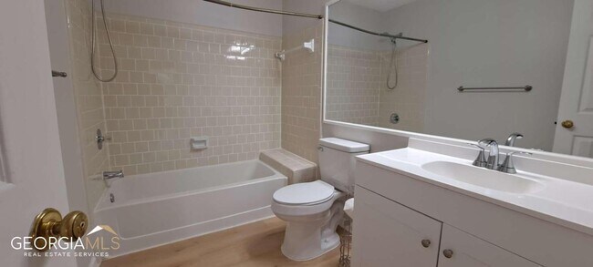 Building Photo - 3529 Mt Vernon Cir