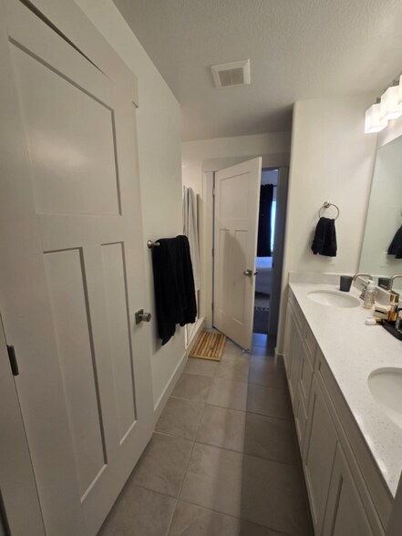 Building Photo - 2050 N 3600 W