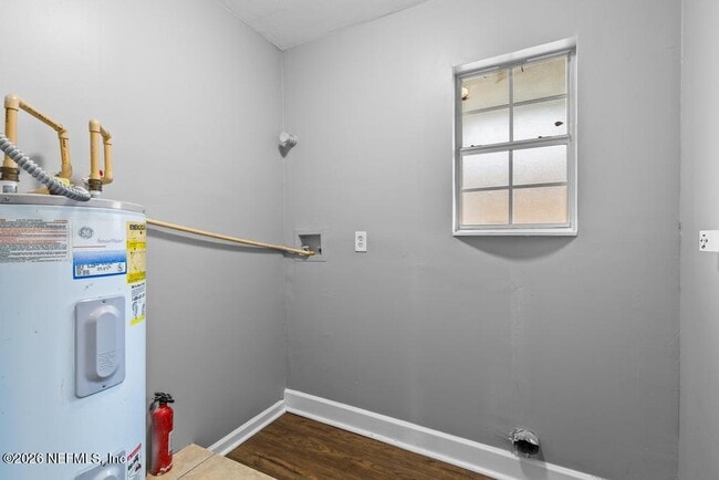 Building Photo - 2770 College St