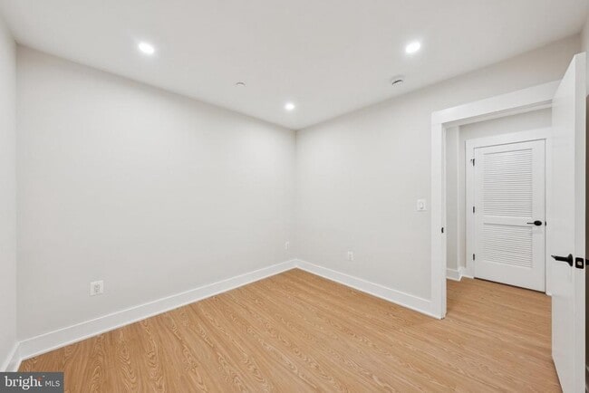 Building Photo - 2134 Wisconsin Ave NW