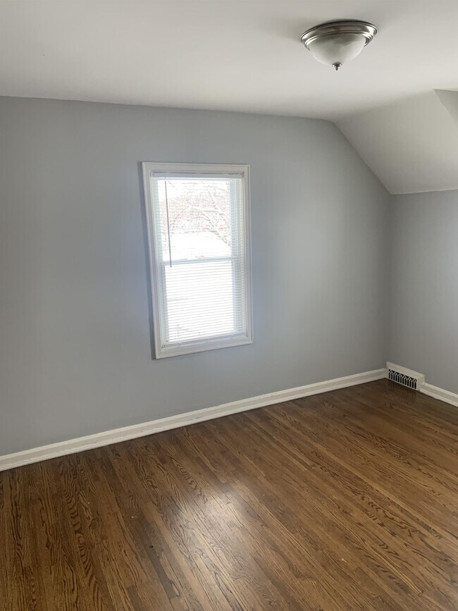 Building Photo - 4067 Paxton Blvd