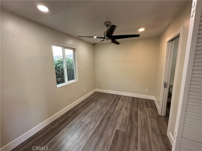 Building Photo - 2155 Summit Ave