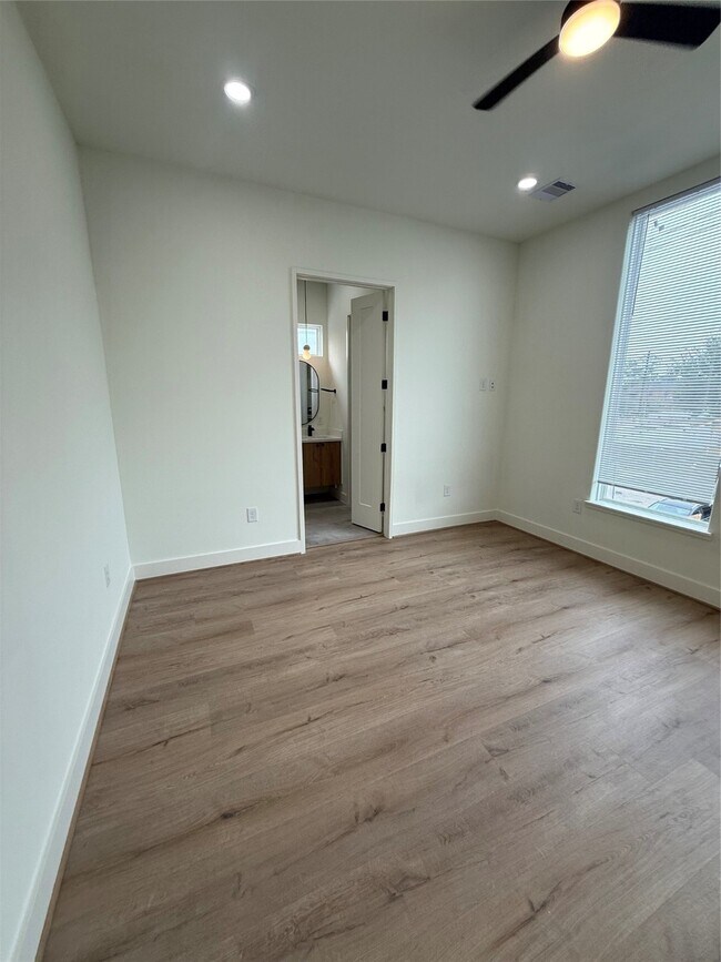 Building Photo - 1815 McKee St