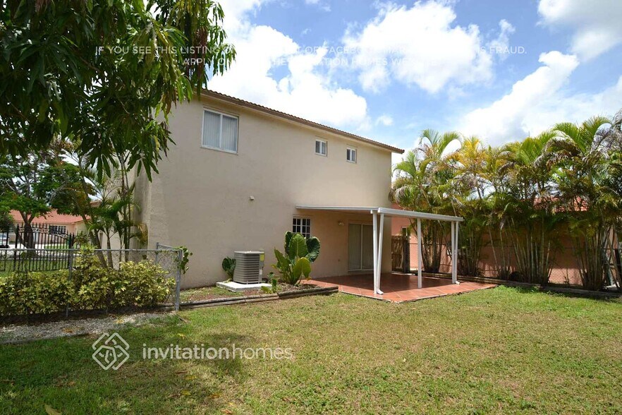 Building Photo - 18133 SW 153rd Pl