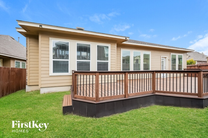 Building Photo - 535 Blocker Ranch