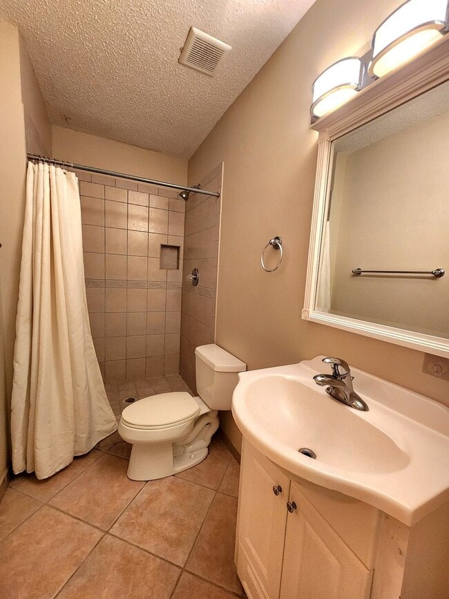 Building Photo - Step into luxury living with this stunning residence!