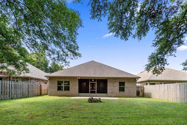 Building Photo - 3928 Fielding Ct