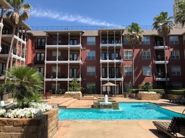 Building Photo - 2400 McCue Rd