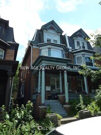 Building Photo - 4332 Pine St