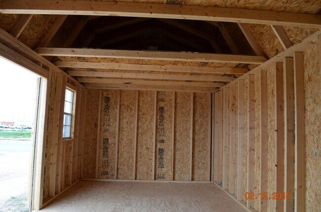 Building Photo - 805 S Weatherford St