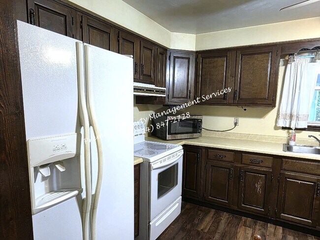 Building Photo - 2153 Mt Jackson Rd