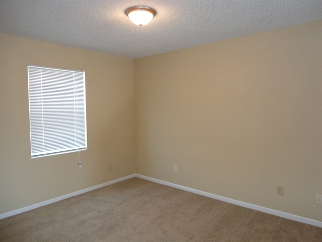 Building Photo - 8612 Bluff Point Way