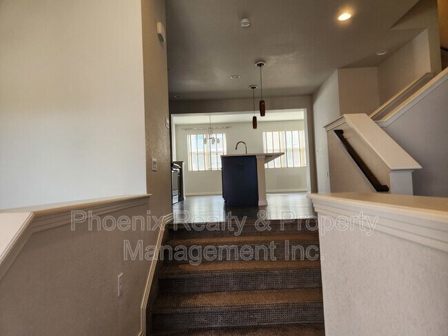 Building Photo - 589 Gallegos Cir