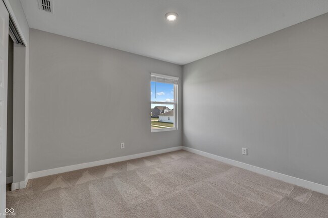 Building Photo - 76 Fernleaf Dr