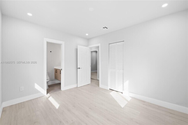 Building Photo - 8560 SW 126th Terrace