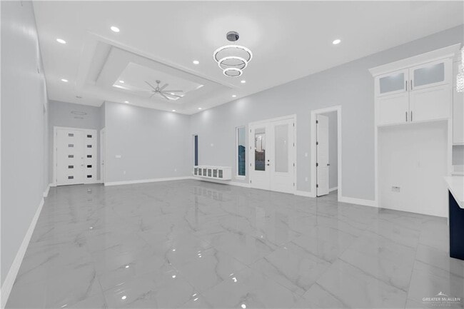 Building Photo - 8 Ebano Ave