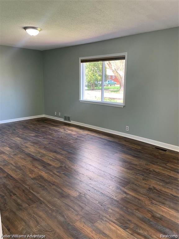 Building Photo - 689 Lucille Dr