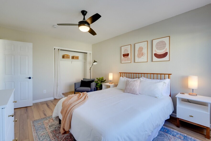 Building Photo - 7915 E Keim Dr