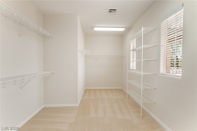 Building Photo - 224 Uccello Dr