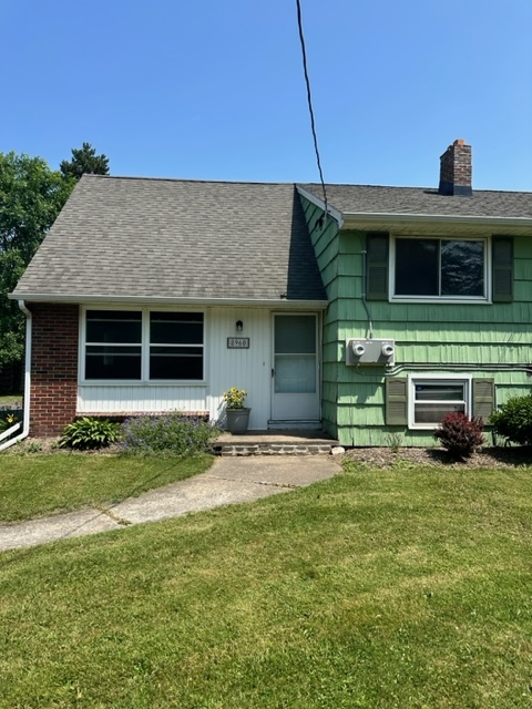 Building Photo - 8960 Wehrle Dr