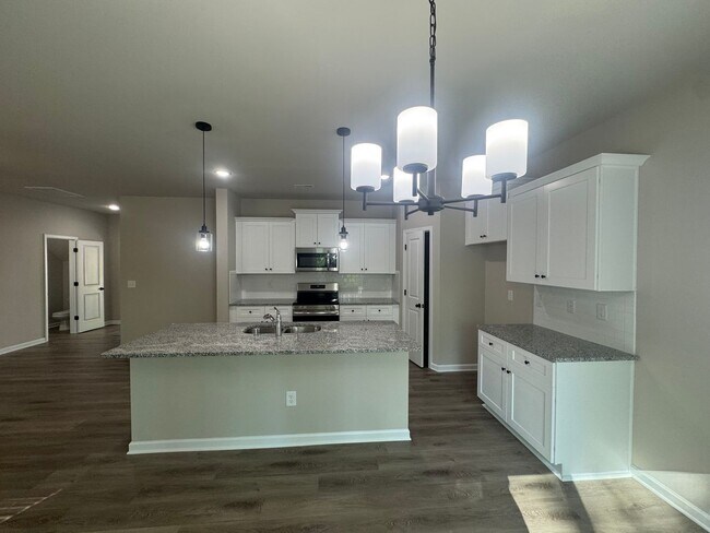 Building Photo - 2128 Clapham Ct