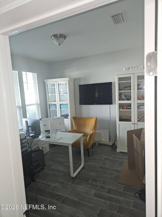 Building Photo - 6946 Azalea Grove Dr