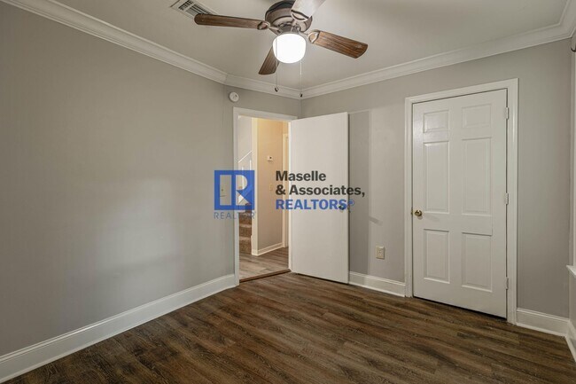 Building Photo - 3 Bed/2 Bath Home in Brandon