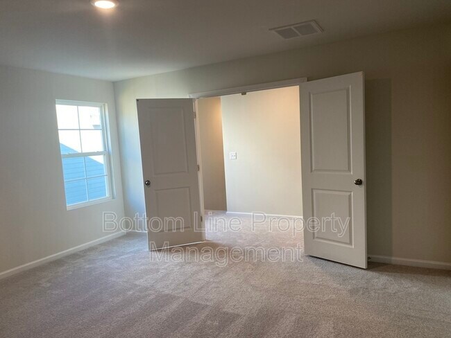 Building Photo - 1472 Forkhorn Dr