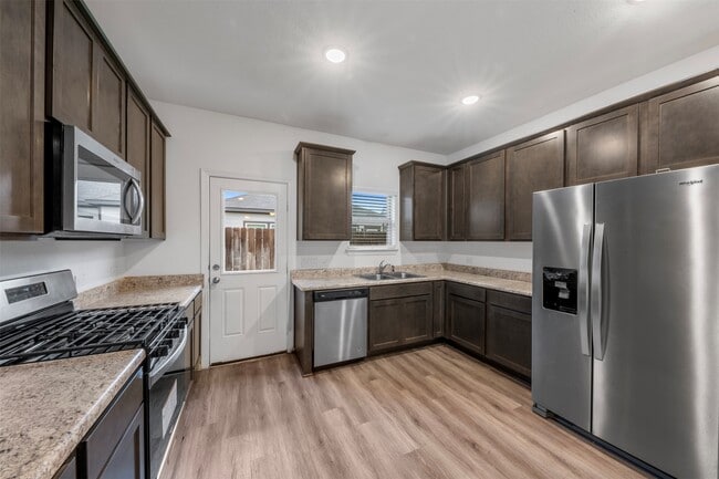 Building Photo - 16639 Spirit St