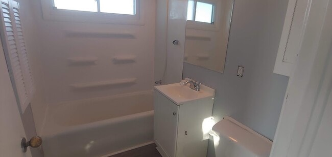 Building Photo - 4738 N 20th St