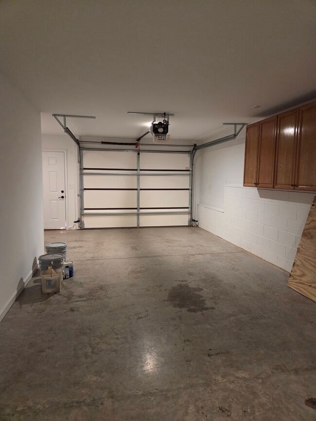Building Photo - 2 bedroom in Sherills Ford