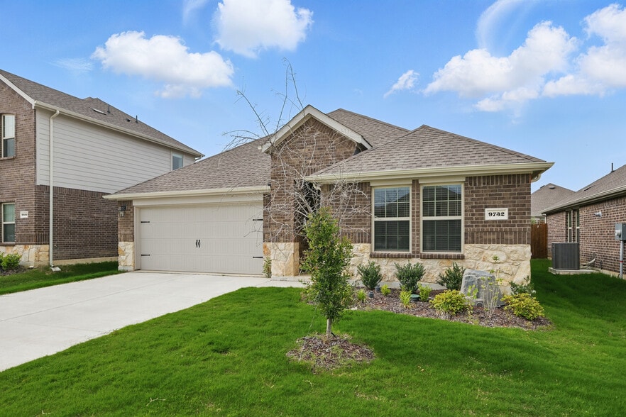 Building Photo - 9732 Quail Pointe Rd