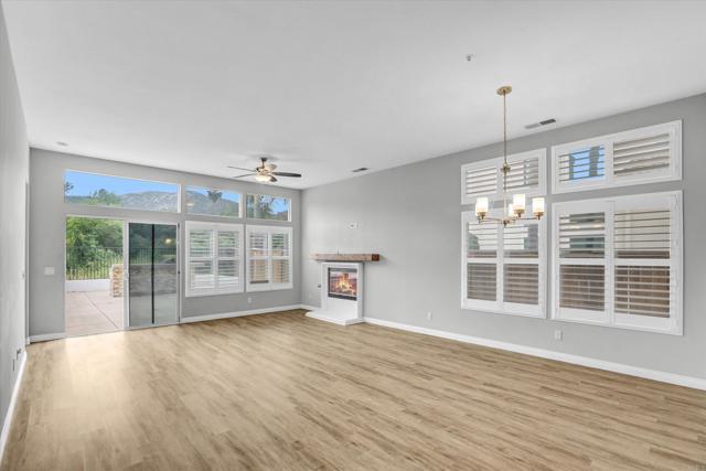 Building Photo - 2318 Fallbrook Pl