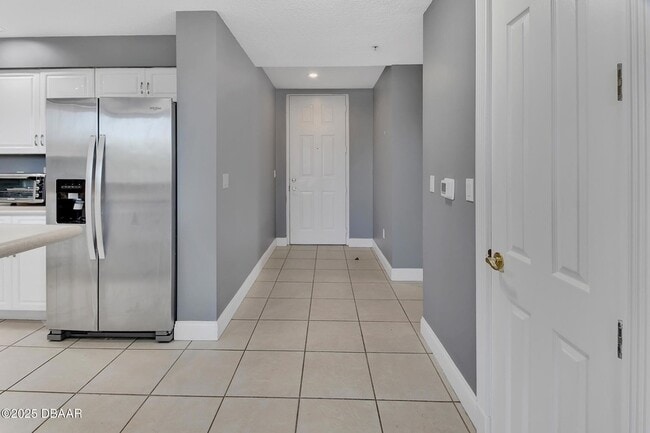 Building Photo - 4623 Rivers Edge Village Ln