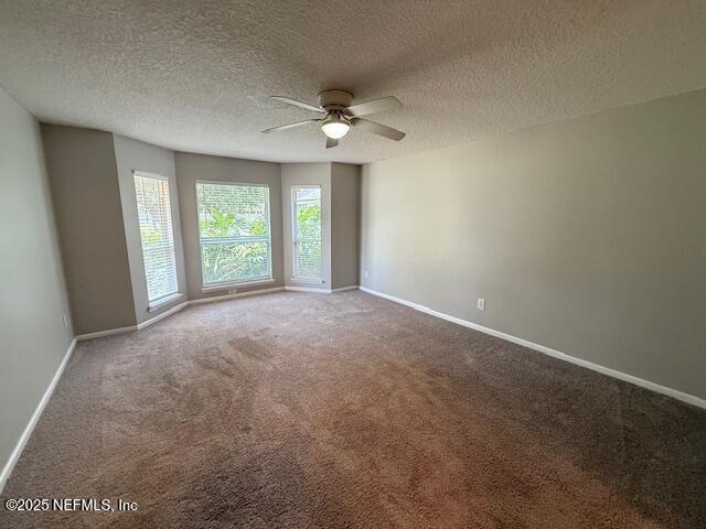 Building Photo - 830 LILAC S Loop