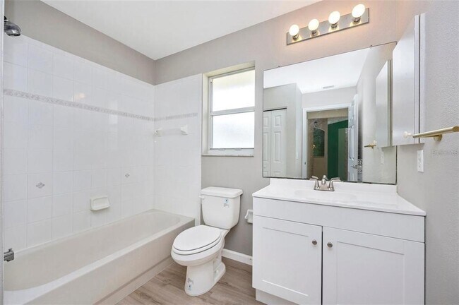 Building Photo - 4382 Sunburst Ave