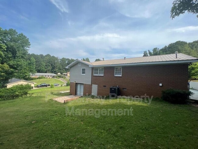 Building Photo - 4602 Nickerson Ct