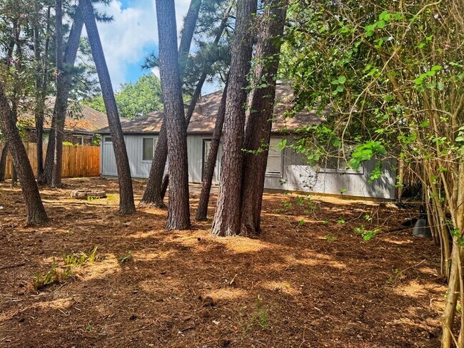 Building Photo - 31248 N Head Dr